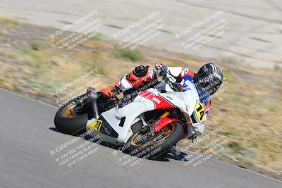 media/Oct-14-2023-TrackXperience (Sat) [[0517685739]]/Level 3/session 4 turn 6/